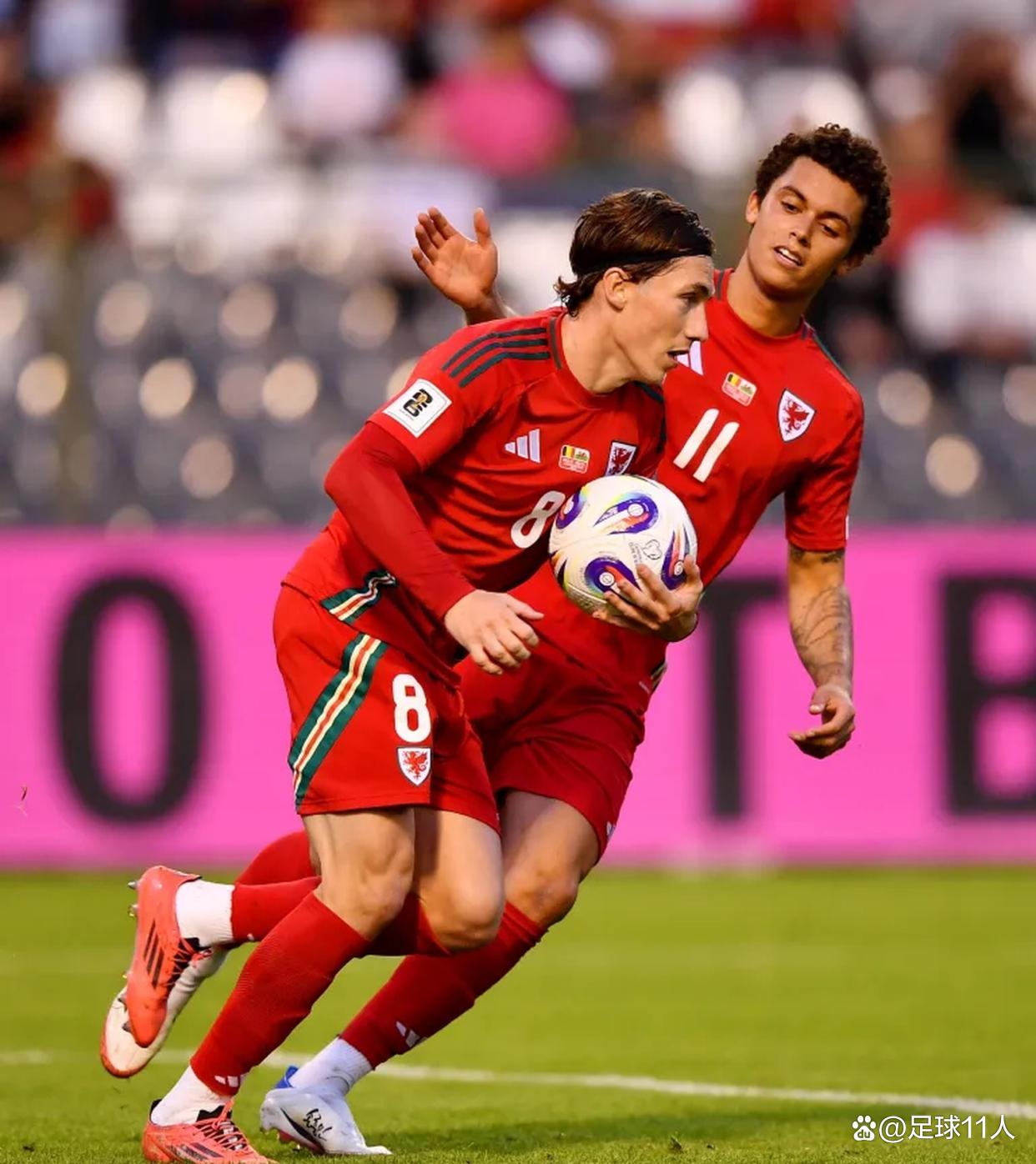 九游官网app下载 - 德布劳内在MAD比赛中绝杀，挺进下一轮引发热议！