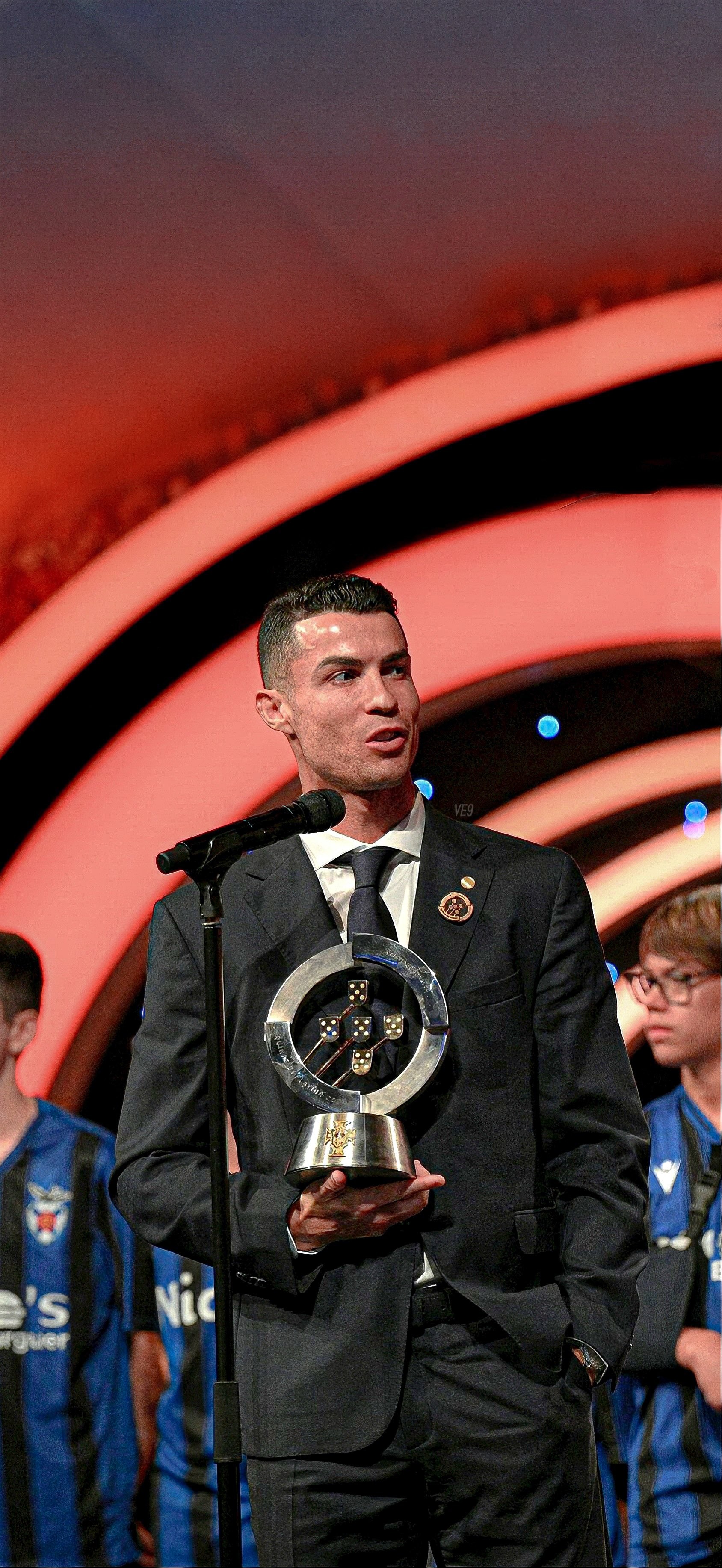 九游官网唯一入口 - C罗新星势不可挡表现惊艳，掘金未来可期！