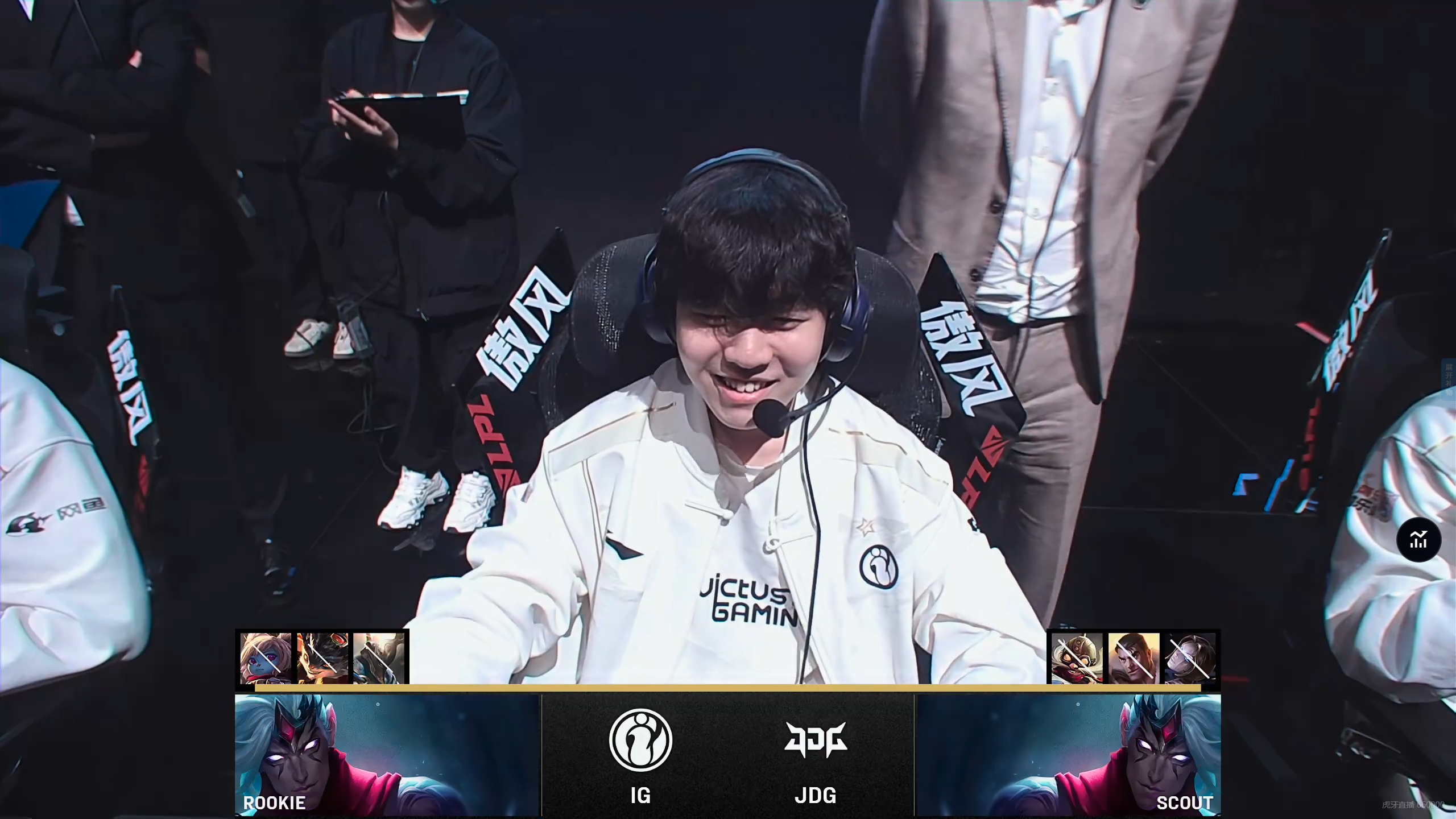 九游官网app下载 - Rookie在法国队比赛中高光表现，回归赛场引发热议！