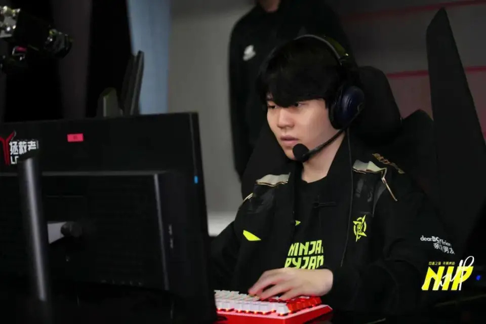 九游官网唯一入口 -JackeyLove遭遇十五连败，IG教练面临压力！的简单介绍